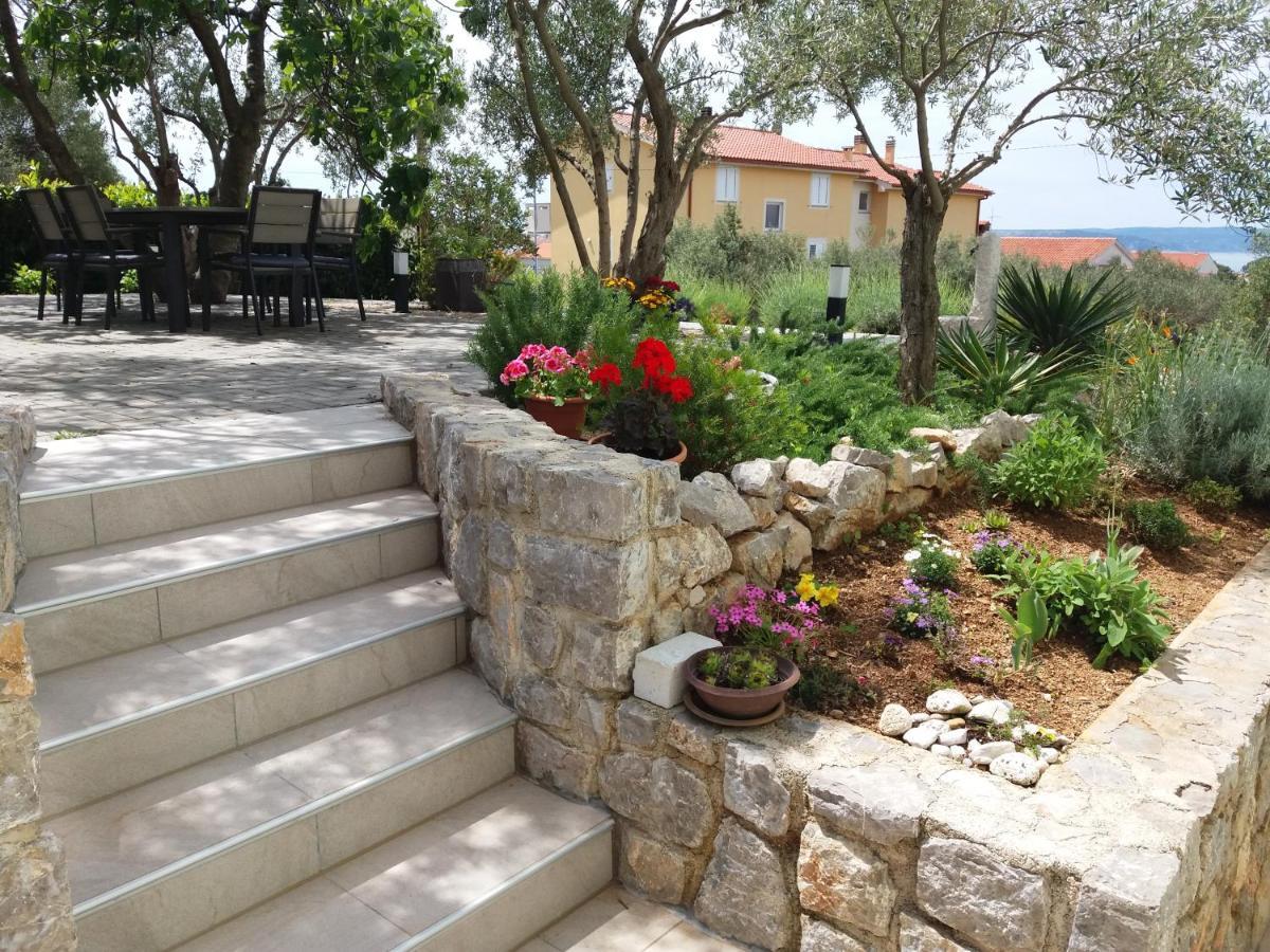 Apartmani Alma Punat Exterior foto