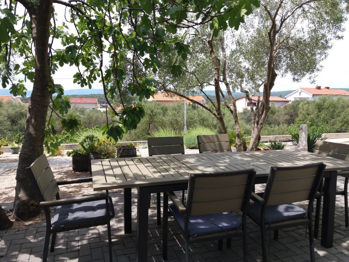 Apartmani Alma Punat Exterior foto