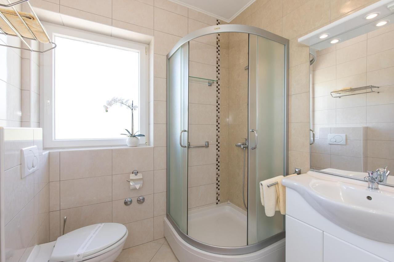 Apartmani Alma Punat Exterior foto