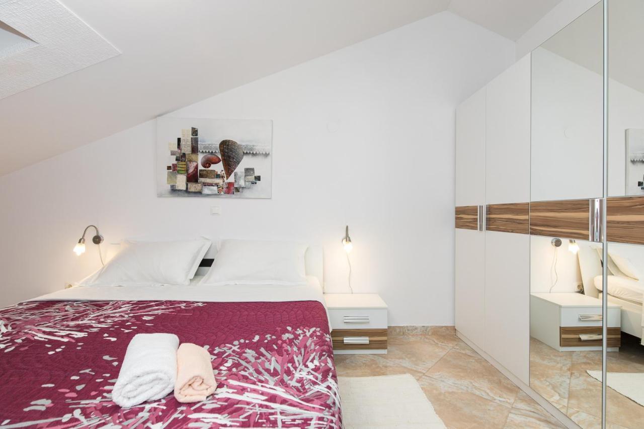 Apartmani Alma Punat Exterior foto