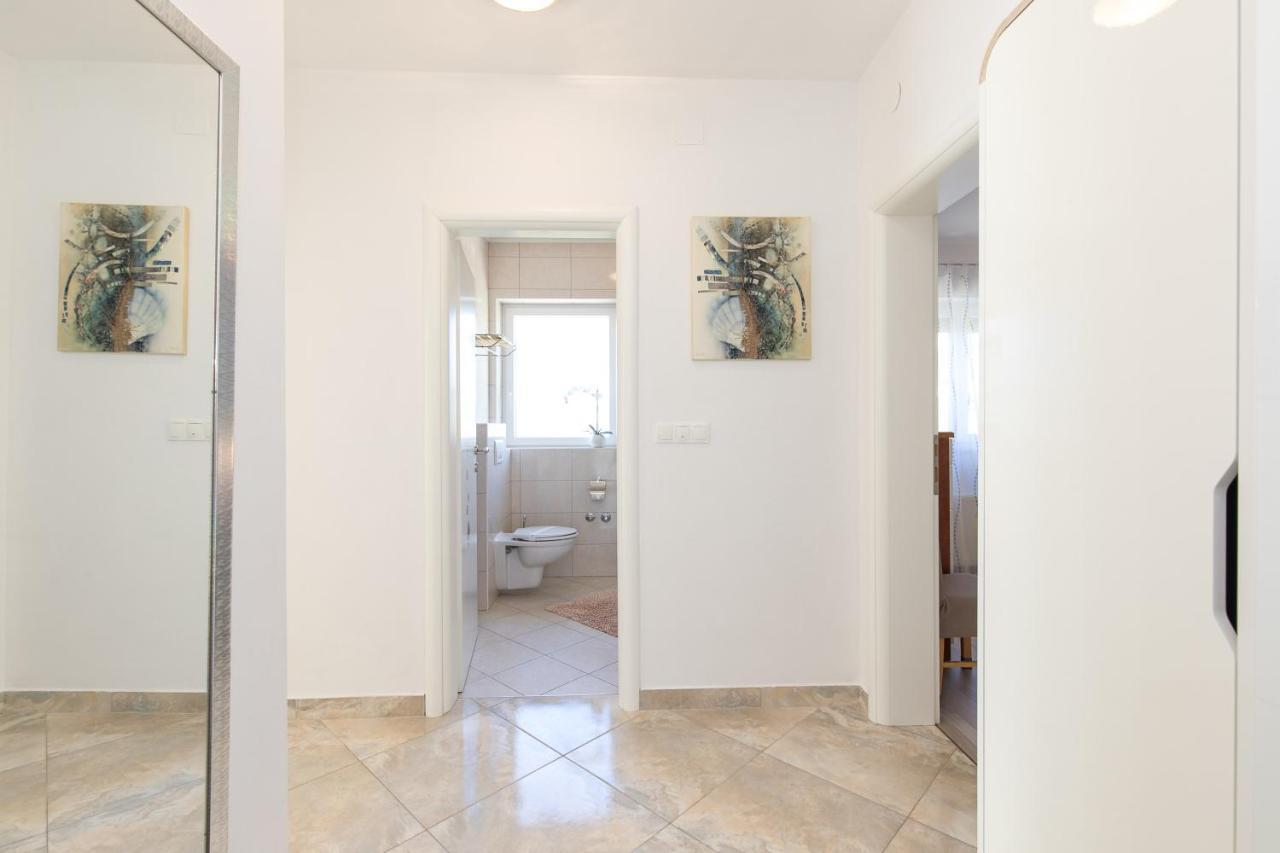 Apartmani Alma Punat Exterior foto