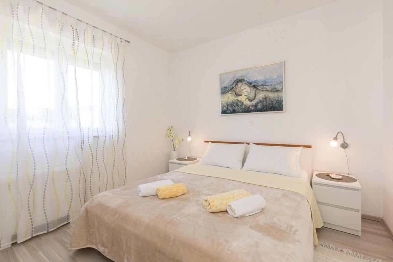 Apartmani Alma Punat Exterior foto