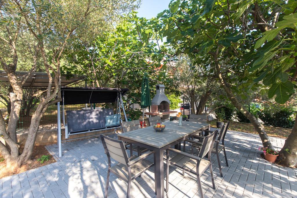 Apartmani Alma Punat Exterior foto